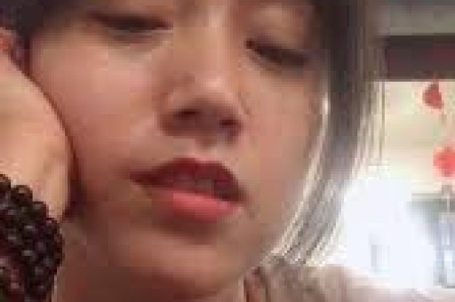 网红韩汶栩主动公开恋情 真诚官宣获网友认可